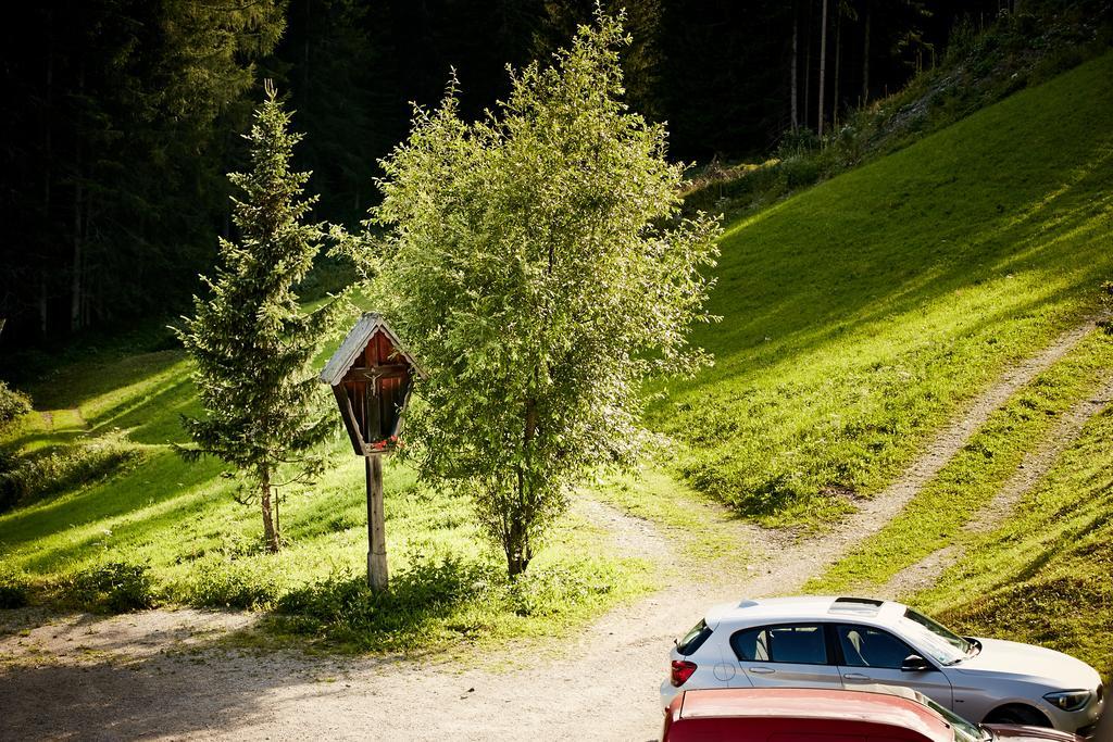Berggasthof Trattes Olang Exteriör bild